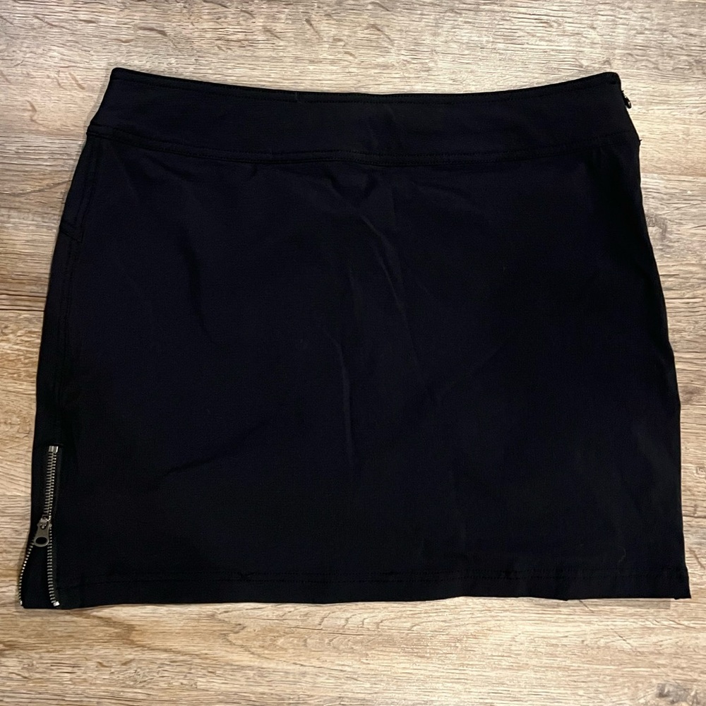 Athleta black Skort. Size 10